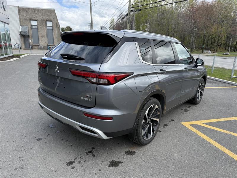 mitsubishi Outlander 2024 - 9
