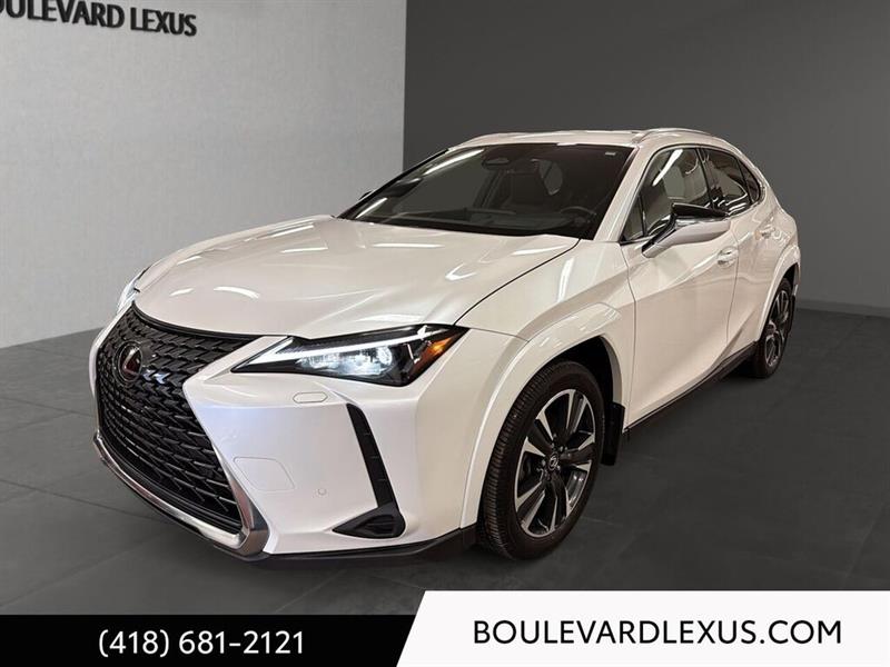 lexus UX 2025