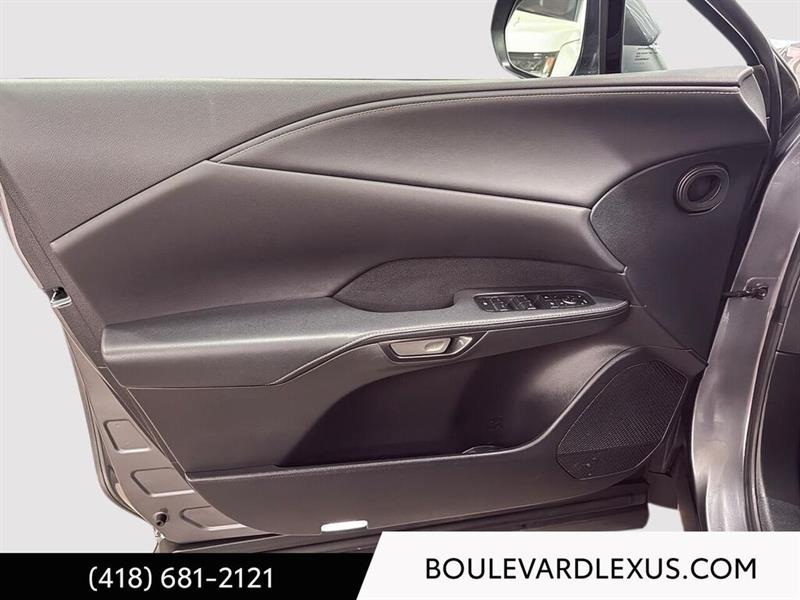 lexus RX 2023 - 9