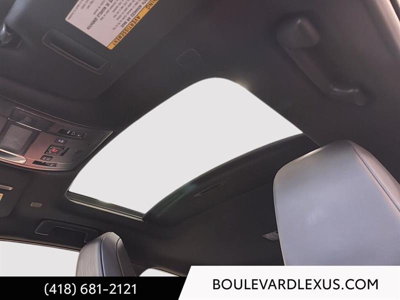 lexus UX 2025 - 11