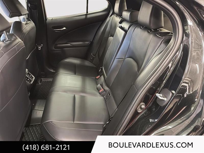 lexus UX 2025 - 17