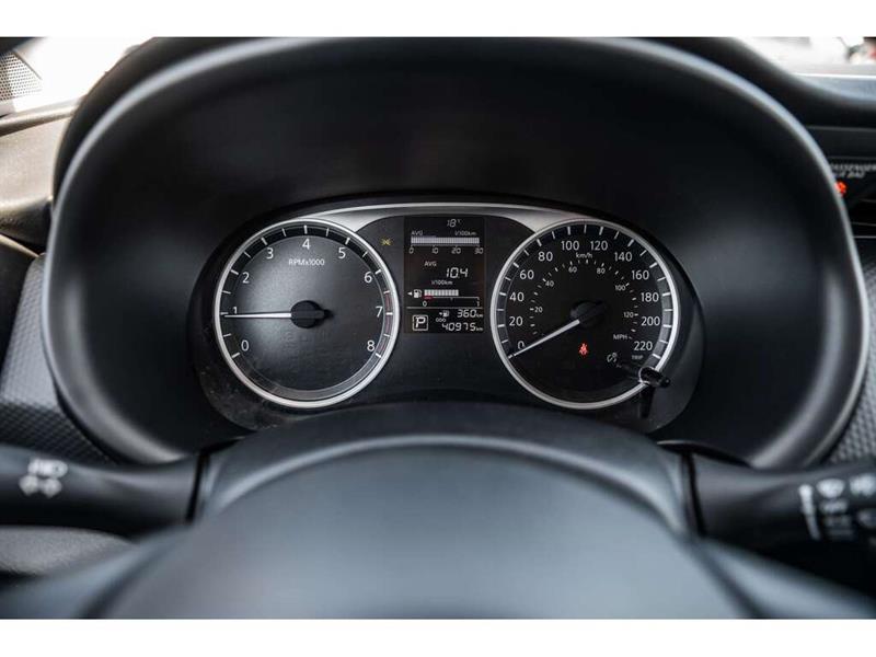 nissan Kicks Play 2025 - 10