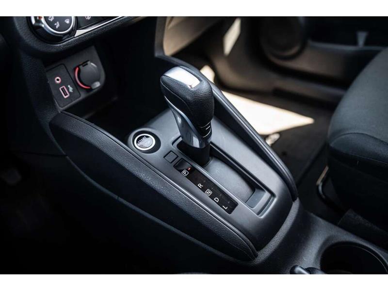 nissan Kicks Play 2025 - 15