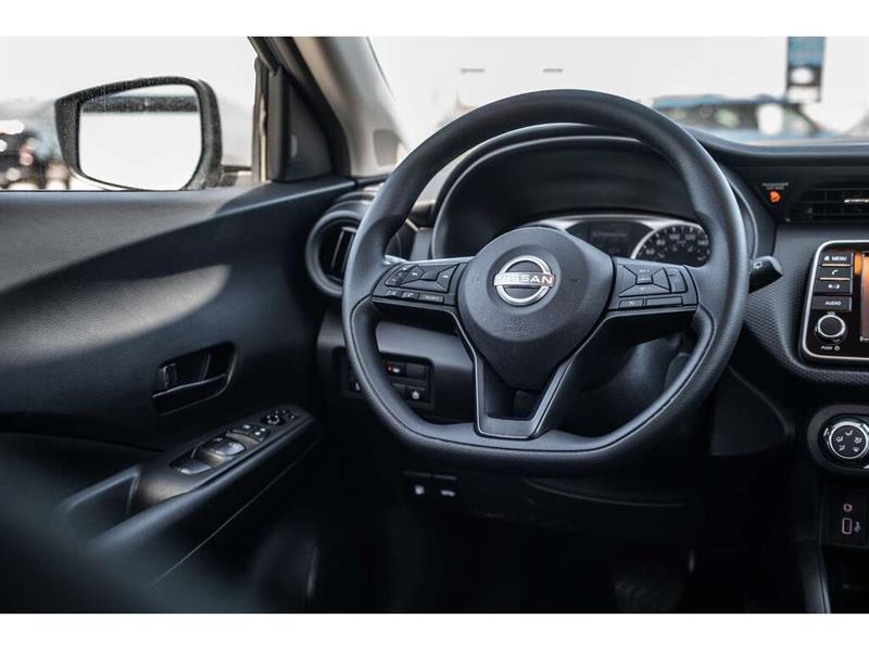 nissan Kicks Play 2025 - 19