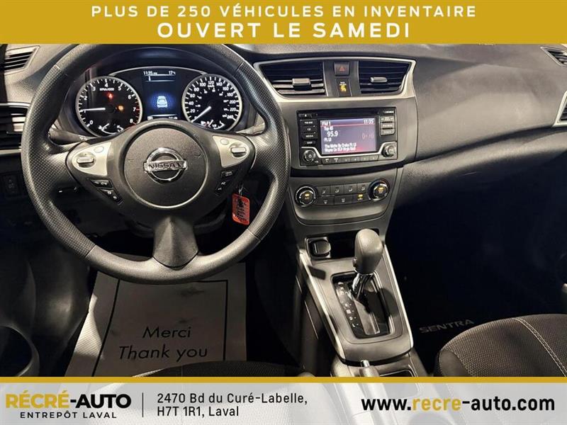 nissan Sentra 2018 - 25