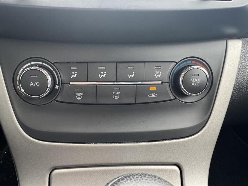 nissan Sentra 2015 - 17