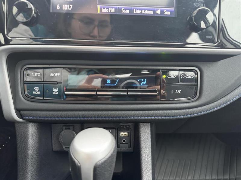 toyota Corolla 2019 - 17