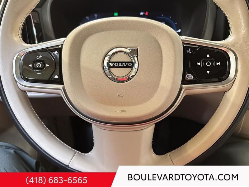 volvo XC60 Plug-In Hybrid 2025 - 16