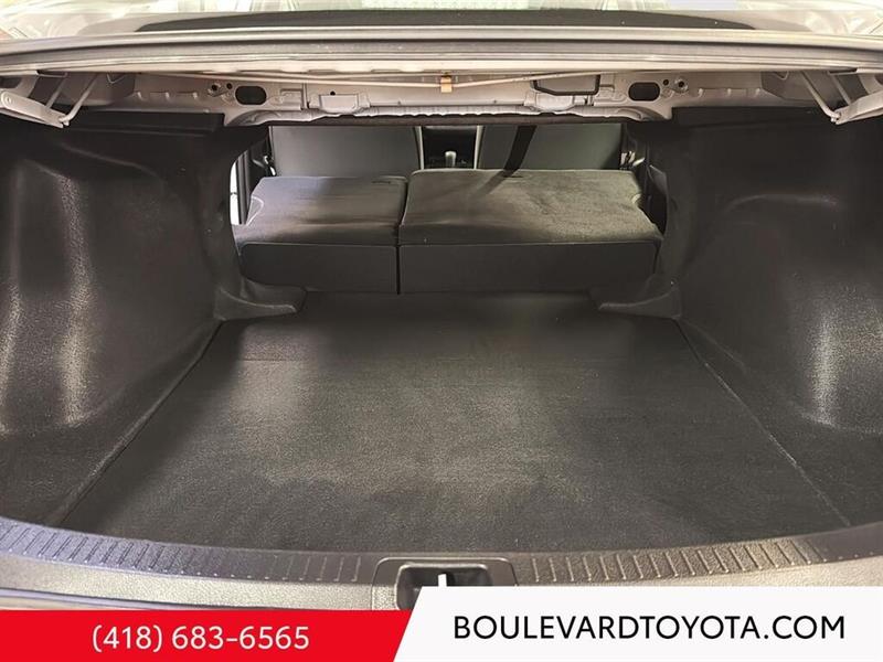 toyota Corolla 2022 - 39