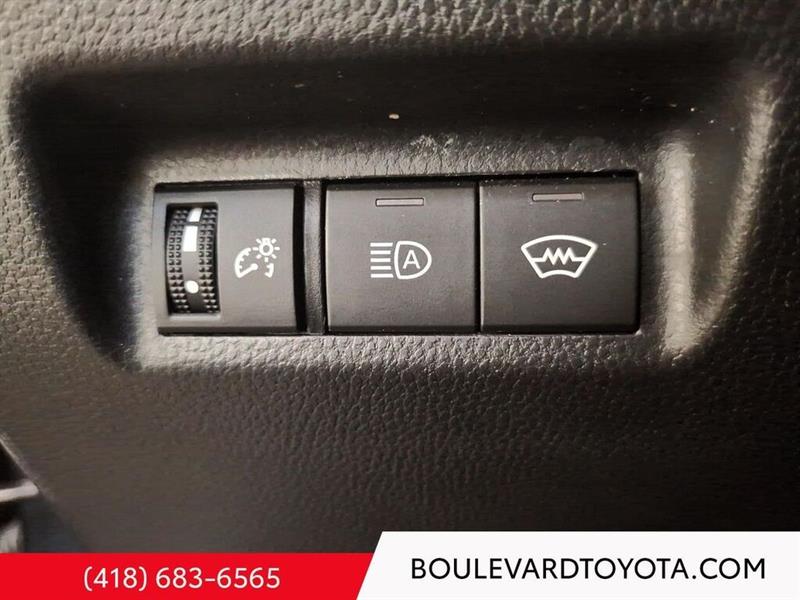 toyota RAV4 2025 - 11