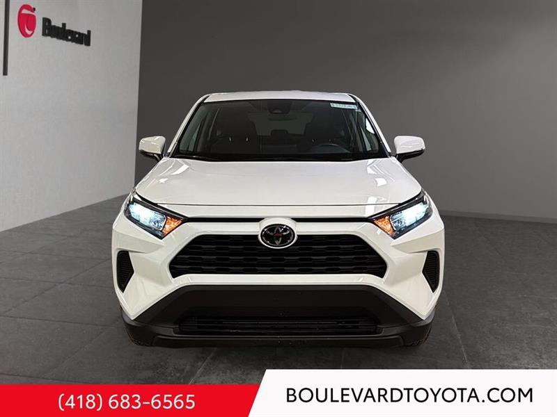 toyota RAV4 2024 - 2