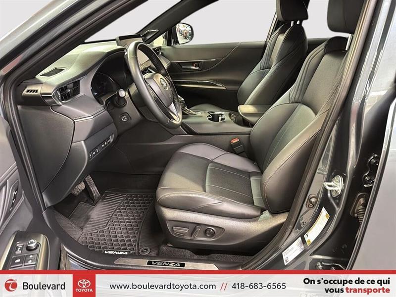 toyota Venza 2024 - 10