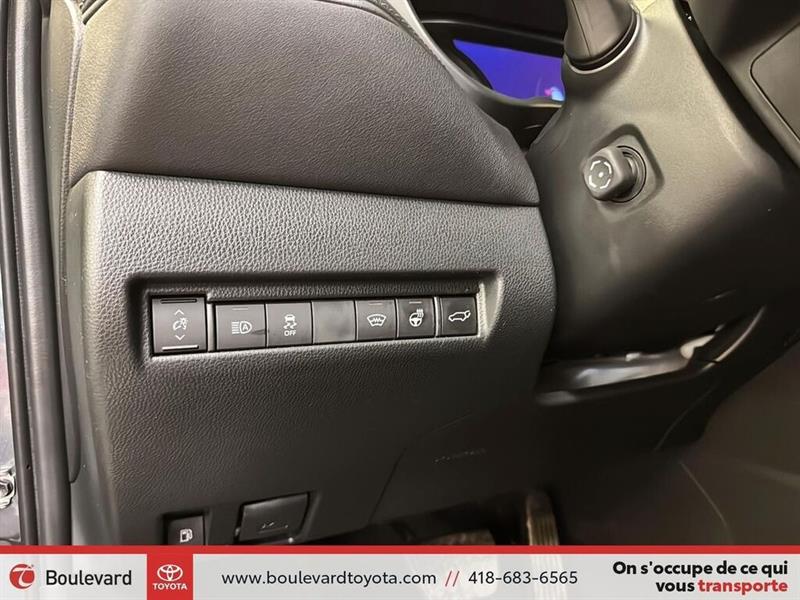 toyota Venza 2024 - 16