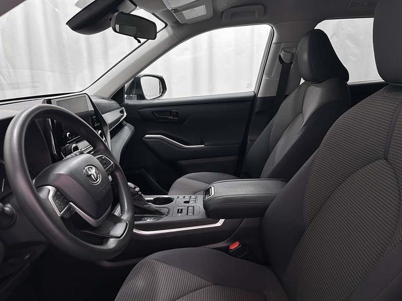 toyota Highlander 2023 - 21