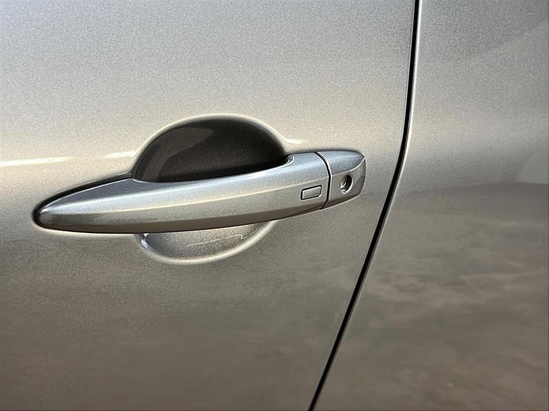 nissan Rogue 2023 - 25