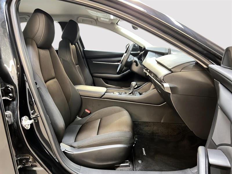 mazda Mazda3 2025 - 8
