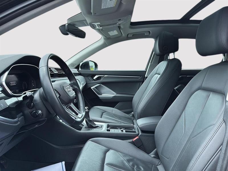 audi Q3 2020 - 15