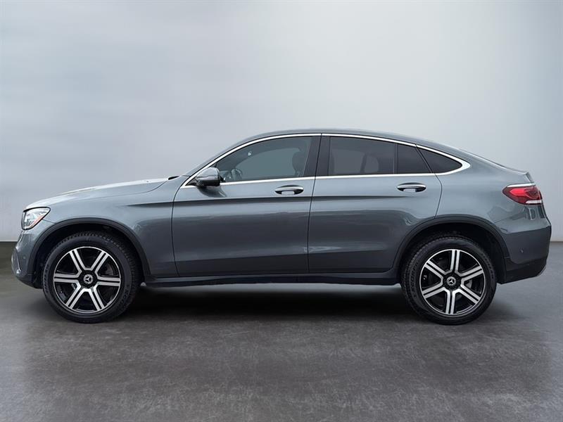 mercedes-benz GLC 300 2023 - 3