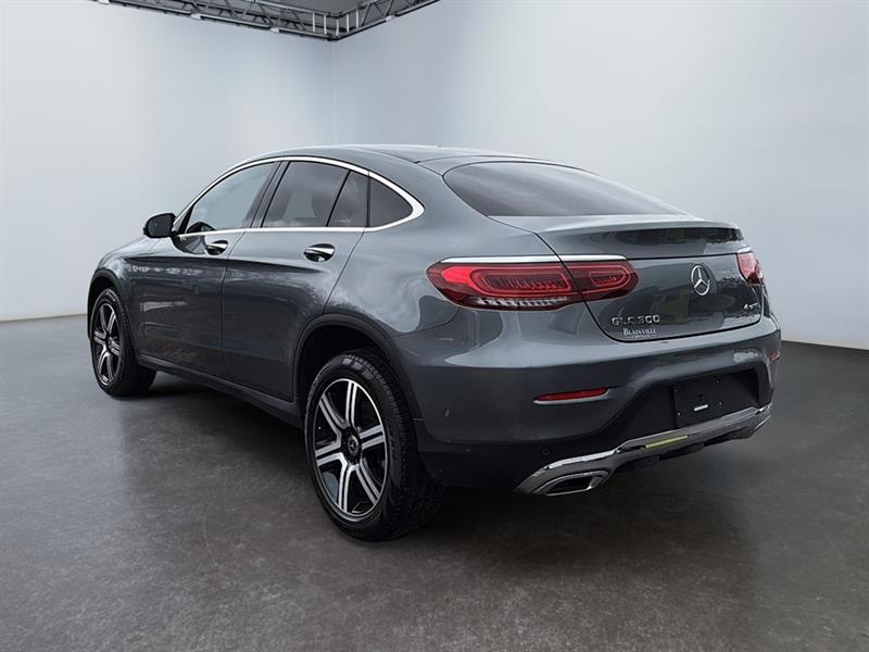 mercedes-benz GLC 300 2023 - 5