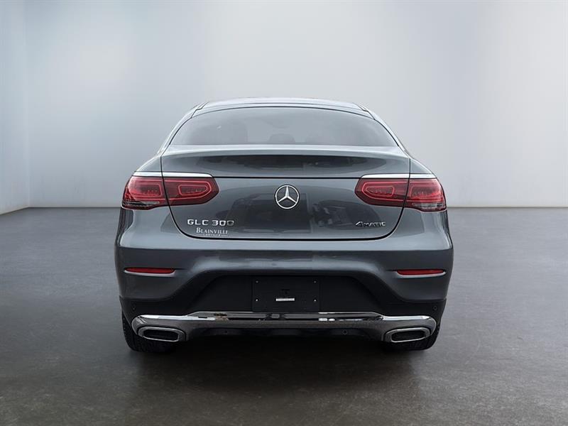 mercedes-benz GLC 300 2023 - 6