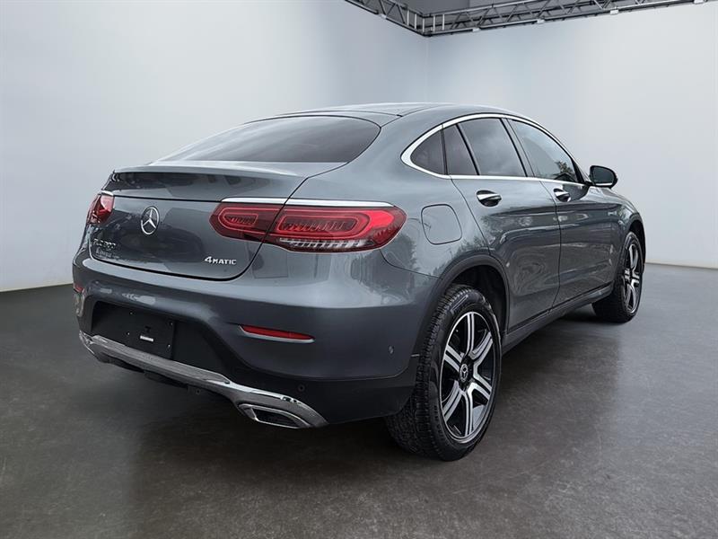 mercedes-benz GLC 300 2023 - 9