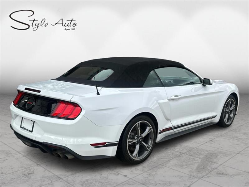 ford Mustang 2022 - 5