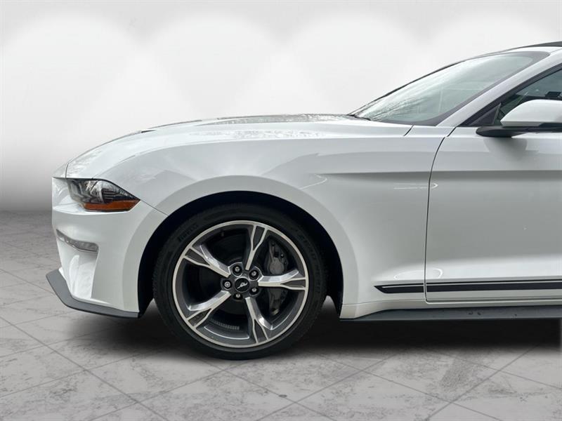 ford Mustang 2022 - 9