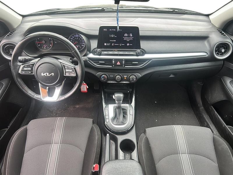 kia Forte 2022 - 7