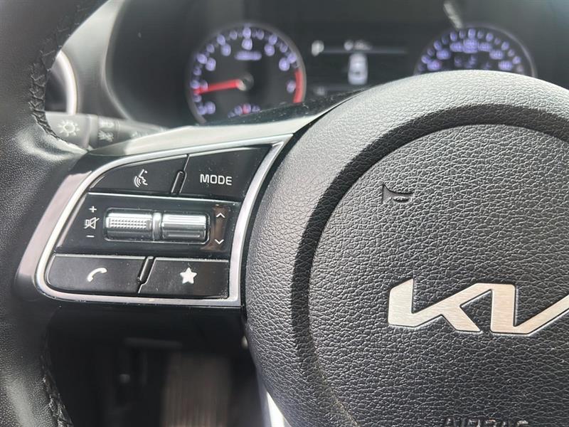 kia Forte 2022 - 10