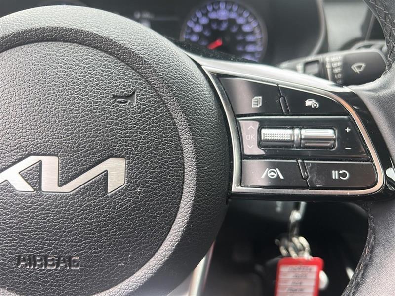 kia Forte 2022 - 11
