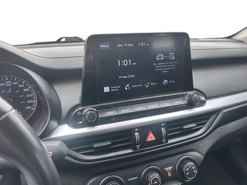 kia Forte 2022 - 13