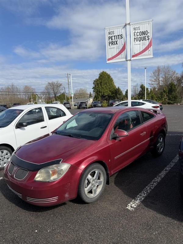 Red 2009 Pontiac G5 SE Coupe Coupe Automatic