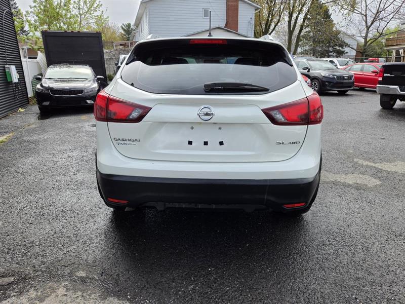 nissan Qashqai 2017 - 6