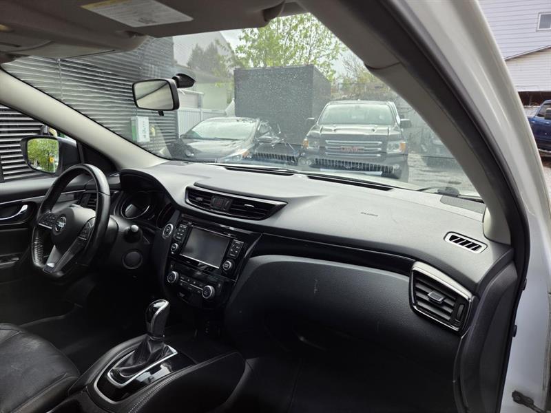 nissan Qashqai 2017 - 10