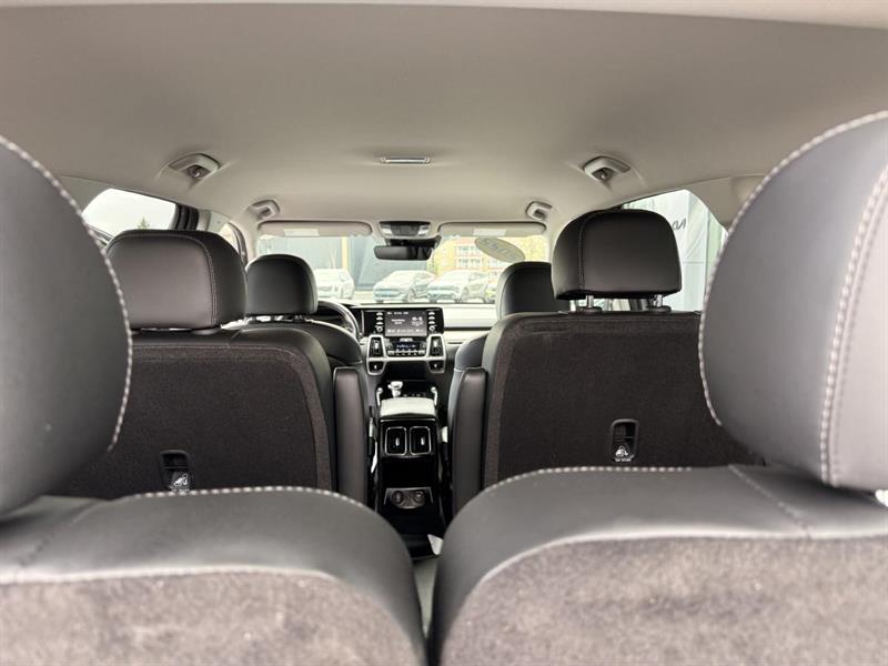 kia Sorento 2022 - 31