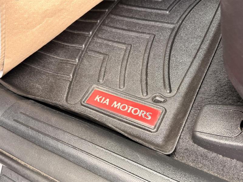 kia Sorento 2022 - 36