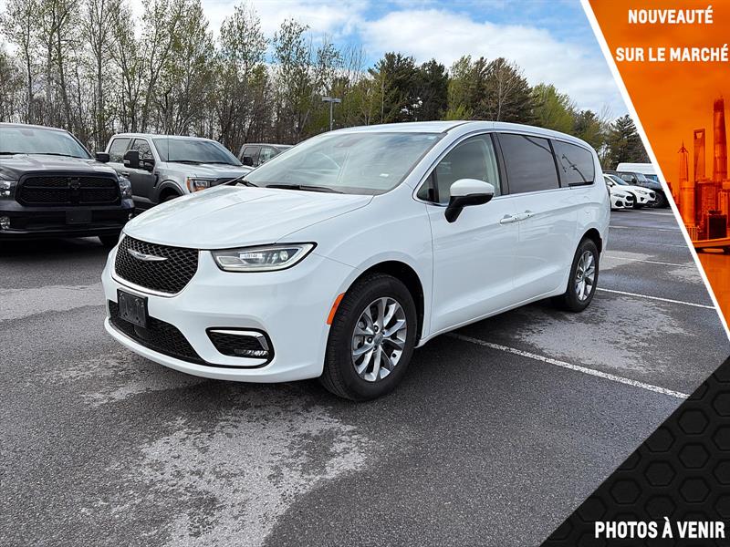 chrysler Pacifica 2023