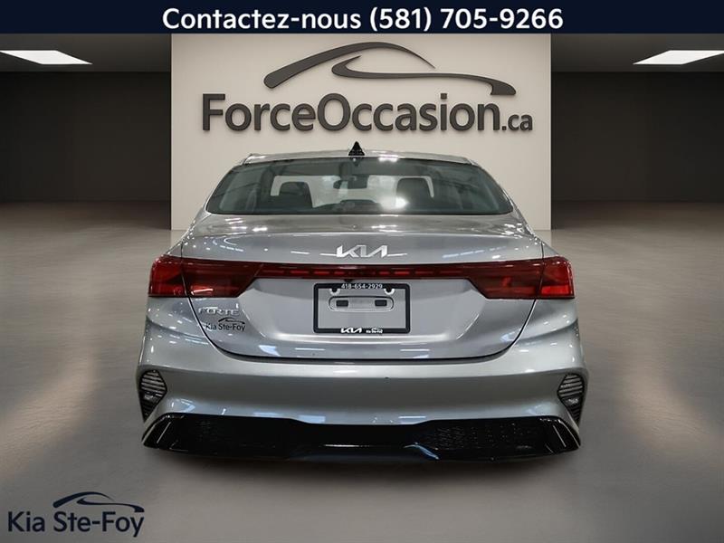 kia Forte 2022 - 5