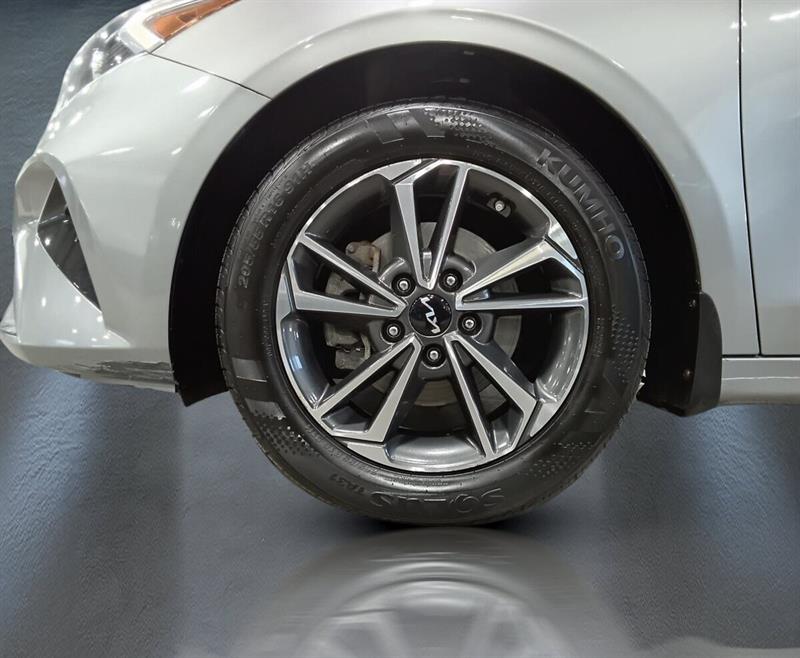 kia Forte 2022 - 7