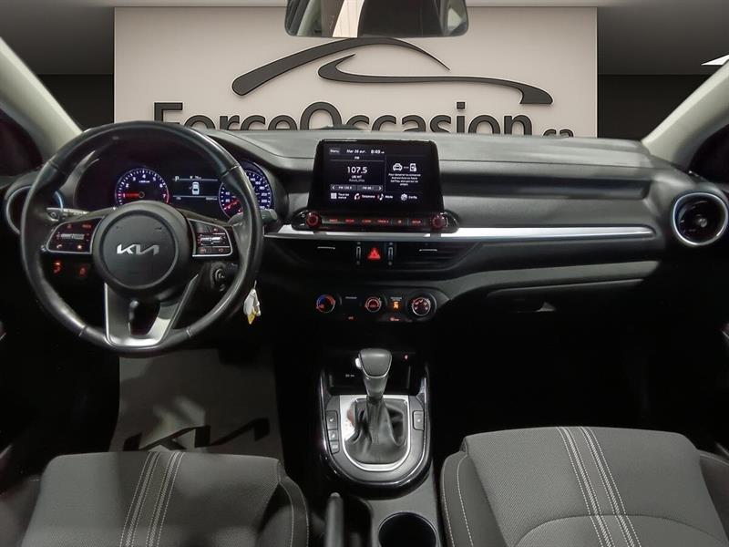 kia Forte 2022 - 15