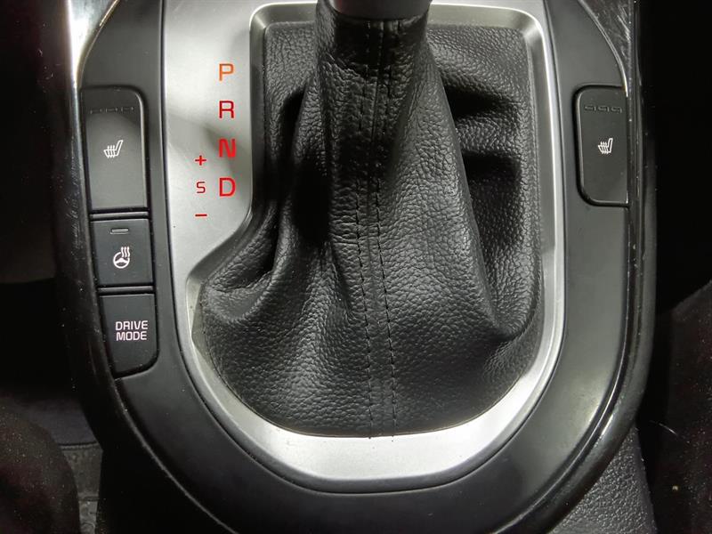 kia Forte 2022 - 30