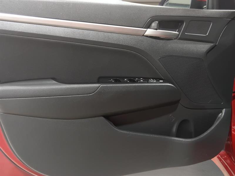 hyundai Elantra 2019 - 23