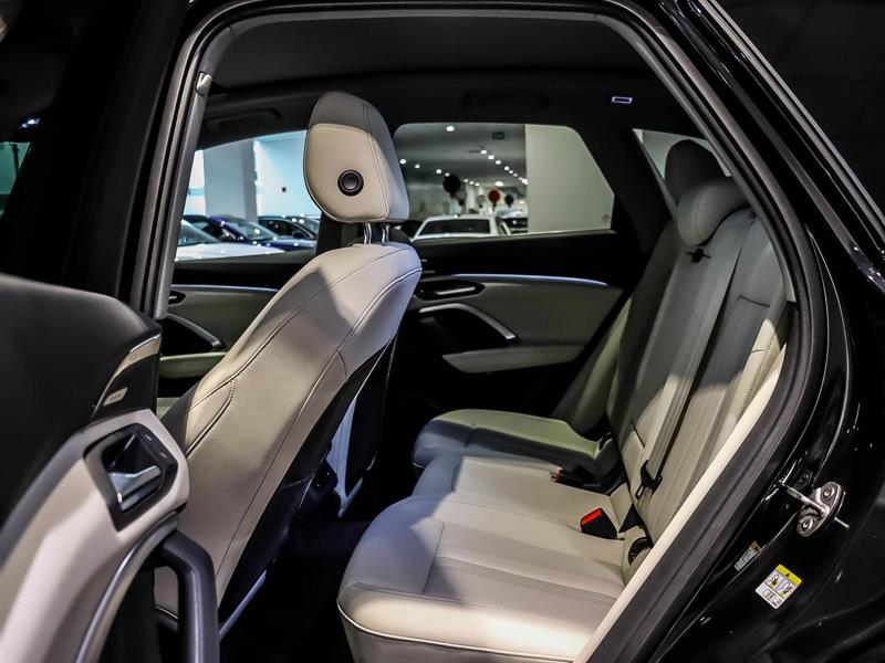 audi New Q5 2025 - 9