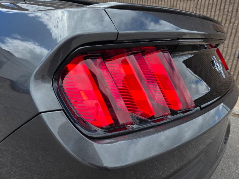 ford Mustang 2017 - 11
