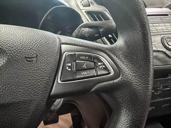 ford Escape 2017 - 16