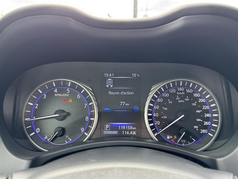 infiniti Q60 2017 - 26