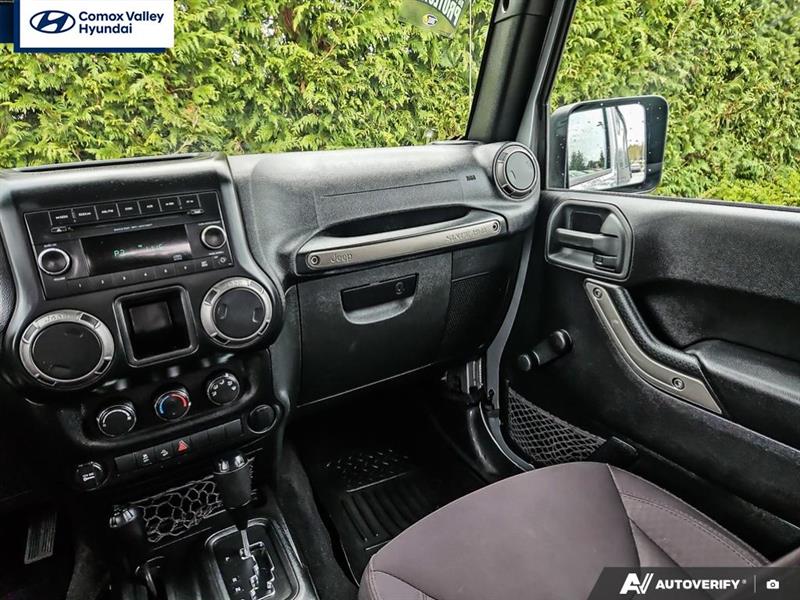 jeep Wrangler 2015 - 14