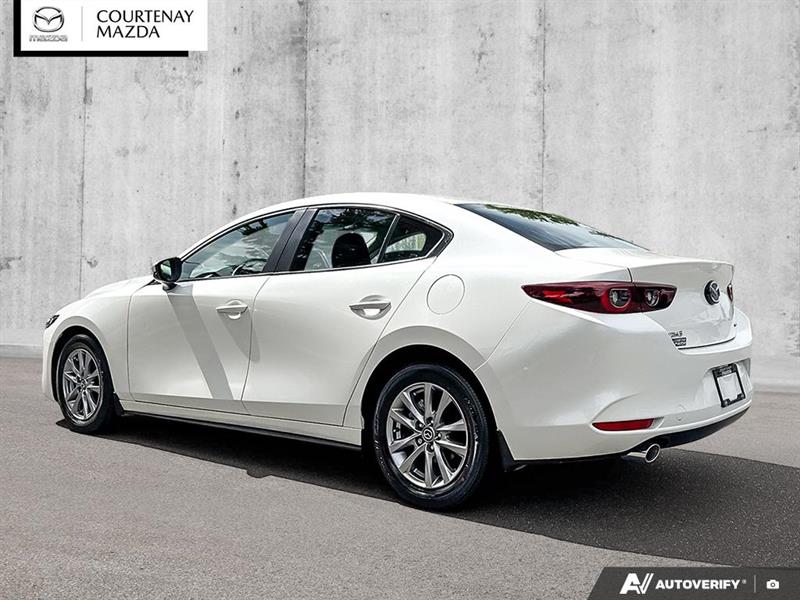 mazda Mazda3 2022 - 3