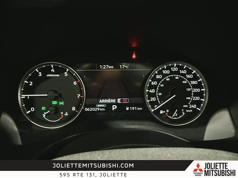 mitsubishi Outlander 2023 - 21