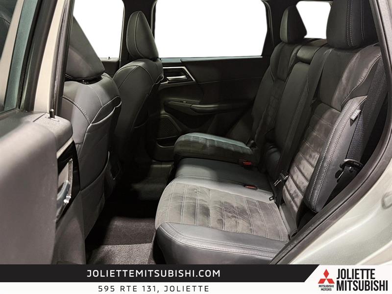 mitsubishi Outlander 2023 - 31